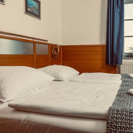 Hiddenseer Hotel Stralsund Ngoại thất bức ảnh