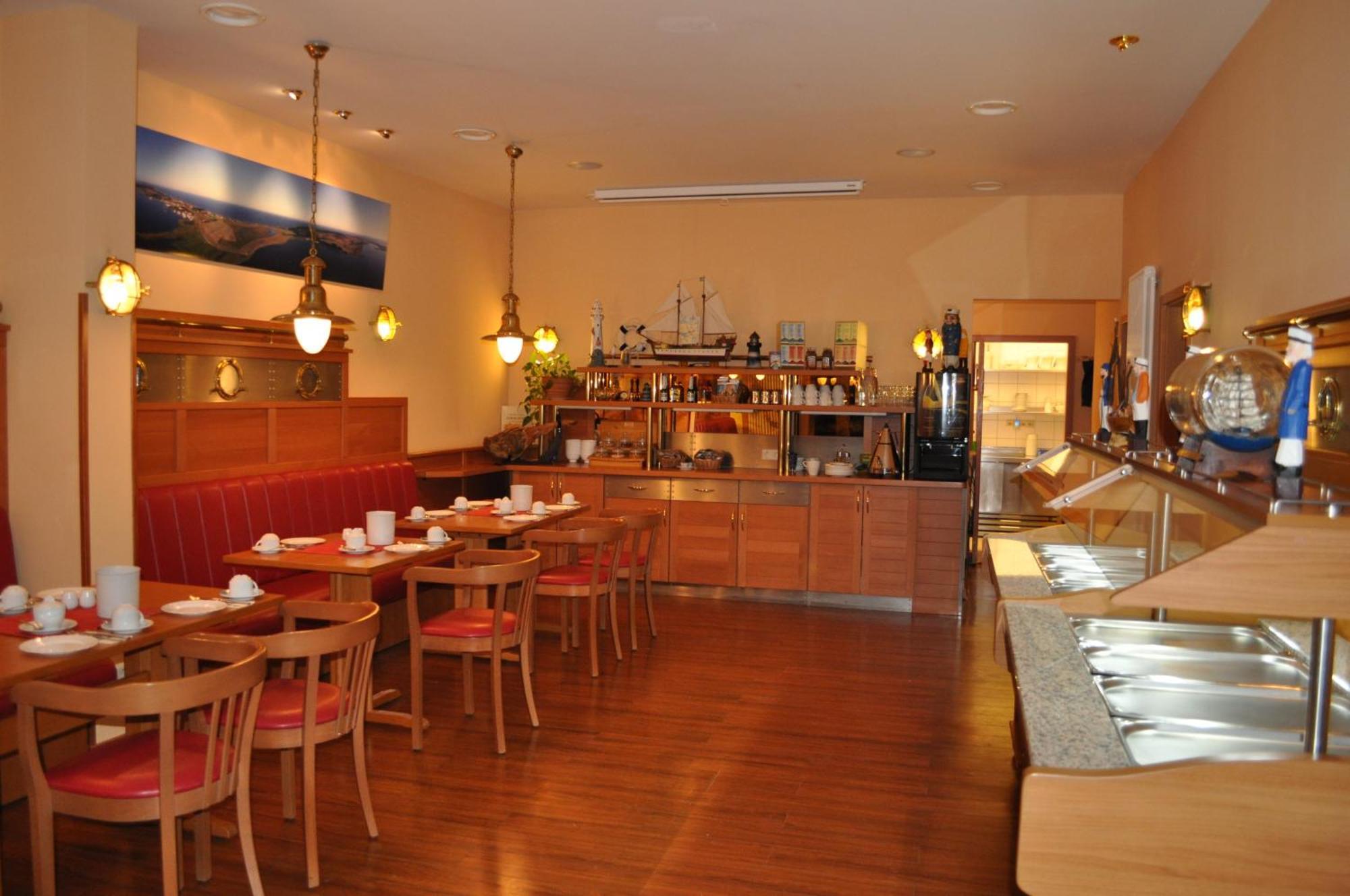 Hiddenseer Hotel Stralsund Ngoại thất bức ảnh