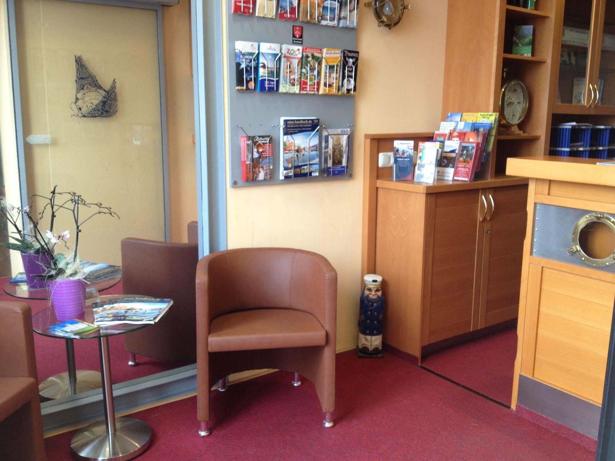 Hiddenseer Hotel Stralsund Ngoại thất bức ảnh